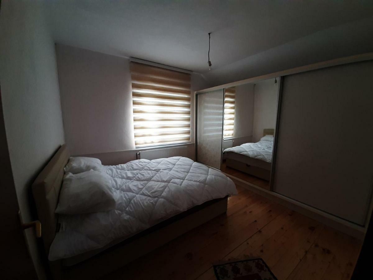 Vila Demmir *