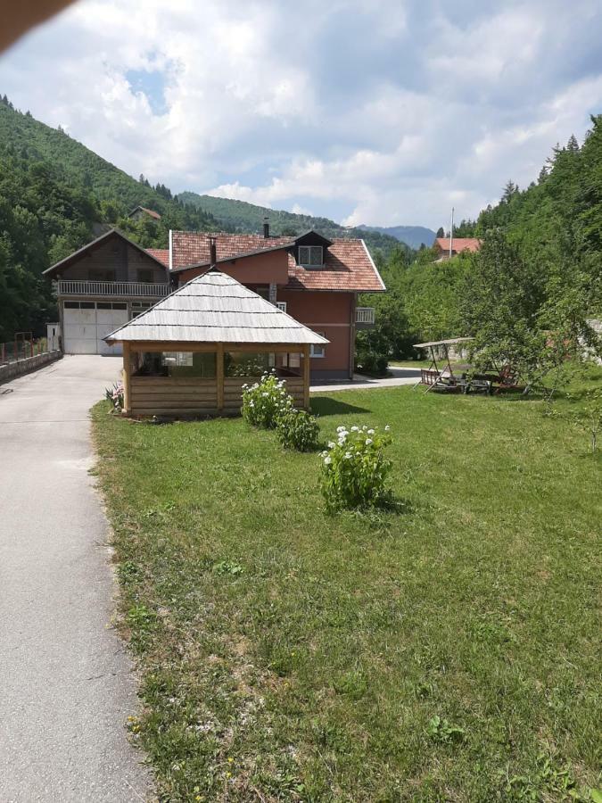 Vila Demmir Travnik